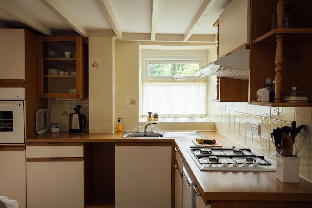Dairy Cottage At Scolton Cottages - Indoor Pool Haverfordwest Buitenkant foto